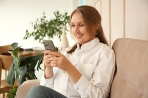 Тысячи клиентов «ТНС энерго» оценили новый способ  оплаты счетов за свет