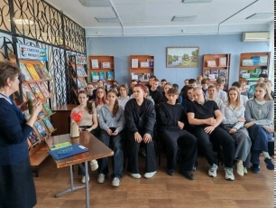 Учащиеся знакомятся с Трудовым кодексом