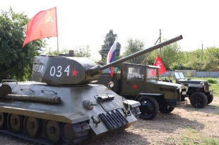 Праздничный парад в школах Полтавской!