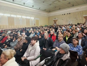 Главная задача взрослых - уберечь детей от беды