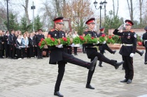 У Мемориального комплекса в станице Полтавской прошел митинг, посвященный Дню Неизвестного солдата