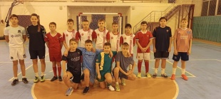 Футболисты СШ им. А.И. Майстренко выполняют нормативы ГТО