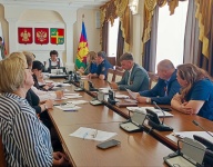 На защите детства!