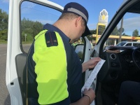 Сотрудники Госавтоинспекции провели встречу с индивидуальными предпринимателями, осуществляющими организованную перевозку людей