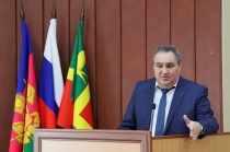 Глава района сложил полномочия