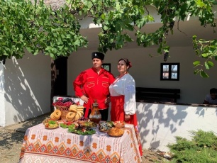 В выставочном комплексе «Атамань» прошёл фестиваль шашлыка