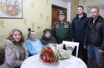 Встреча с участницей блокады Ленинграда Любовью Литвиновой