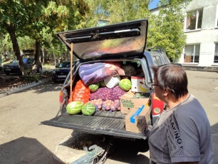 Очередной гуманитарный груз из Красноармейского района был доставлен жителям Луганской Народной республики.