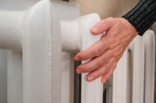 Станут ли батареи горячими? Долг тепловиков за электроэнергию превысил 164 млн рублей