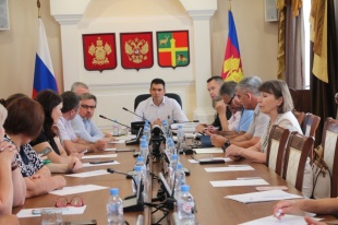 Прошел круглый стол