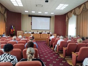 Планёрное совещании с аппаратом администрации