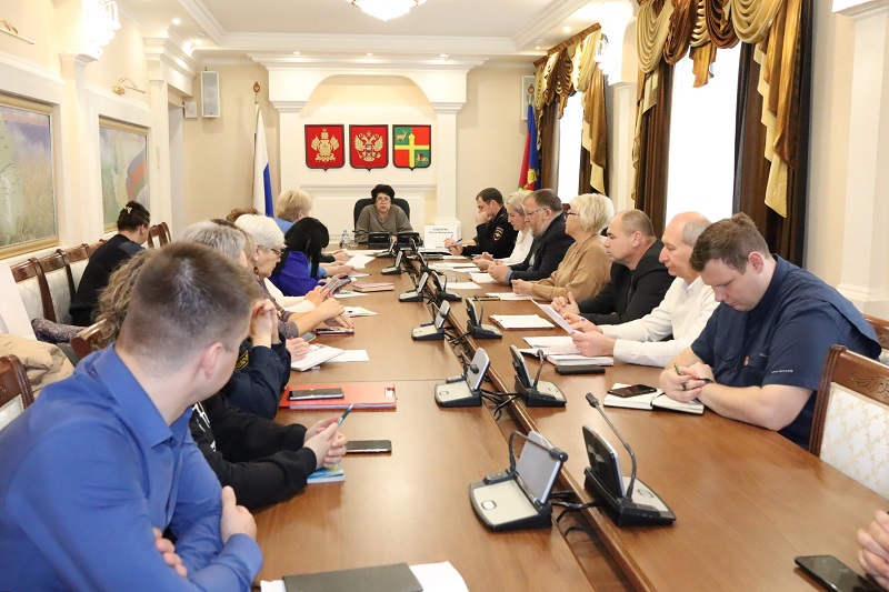 На защите детства!