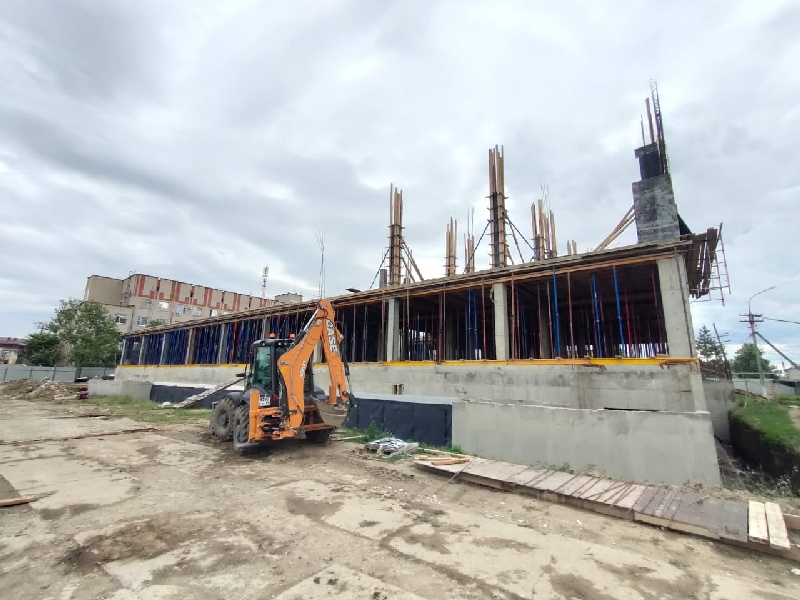 Стройки продолжаются