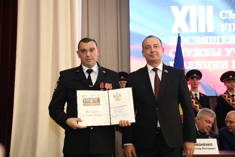 В числе лучших участковых