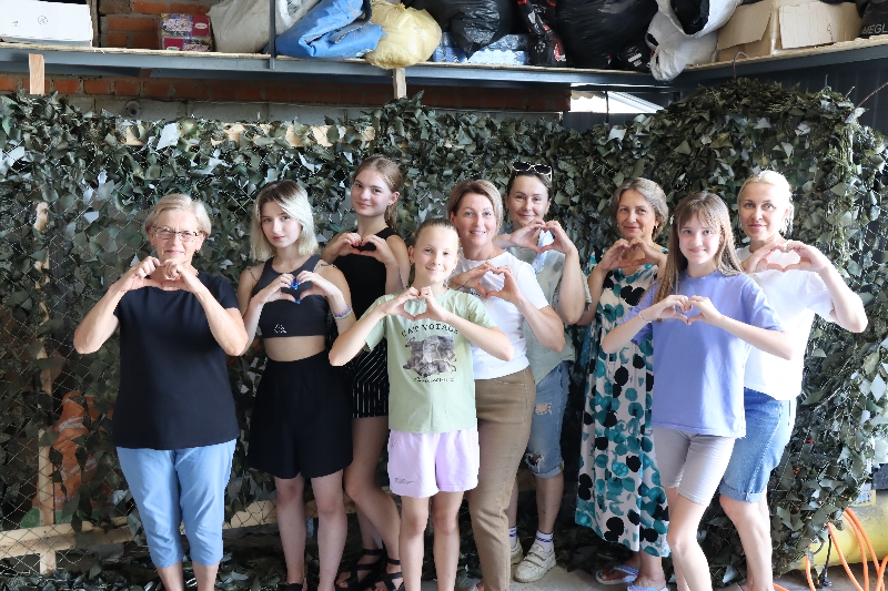 Продолжаем помогать