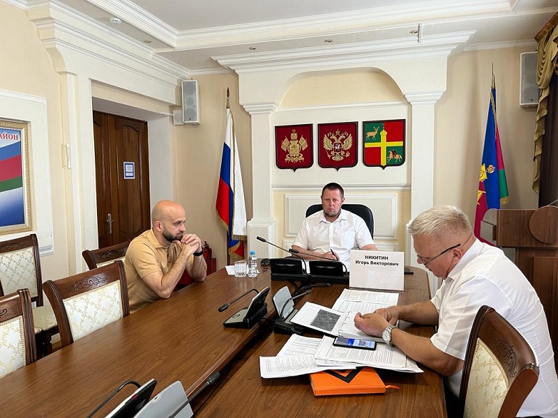 Обсудили вопрос строительства объектов образования 