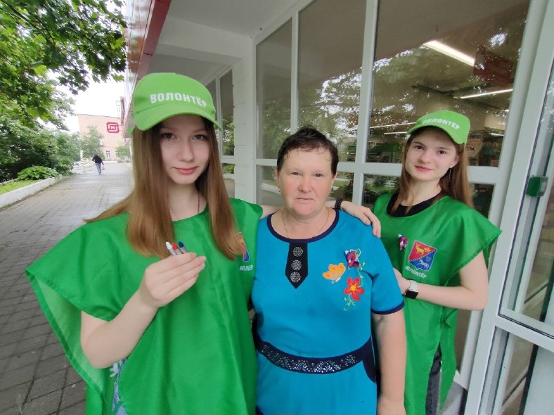 Под флагом России