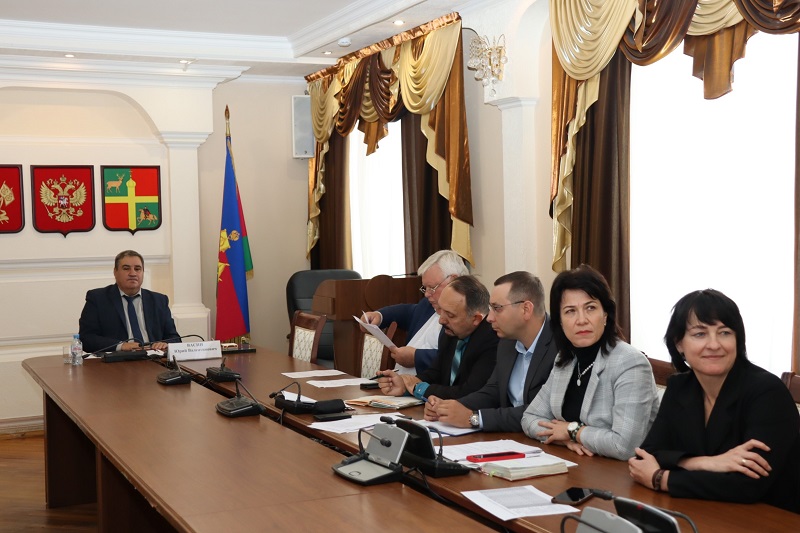 Вопросы улучшения делового климата обсудили на краевом совещании