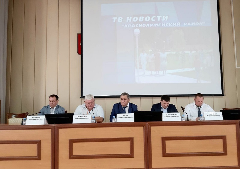 Глава района Юрий Васин провел планерное совещание с аппаратом администрации