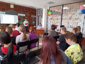 Юрисконсульт ОМВД России по Красноармейскому району провела правовую лекцию в преддверии «Дня защиты детей»