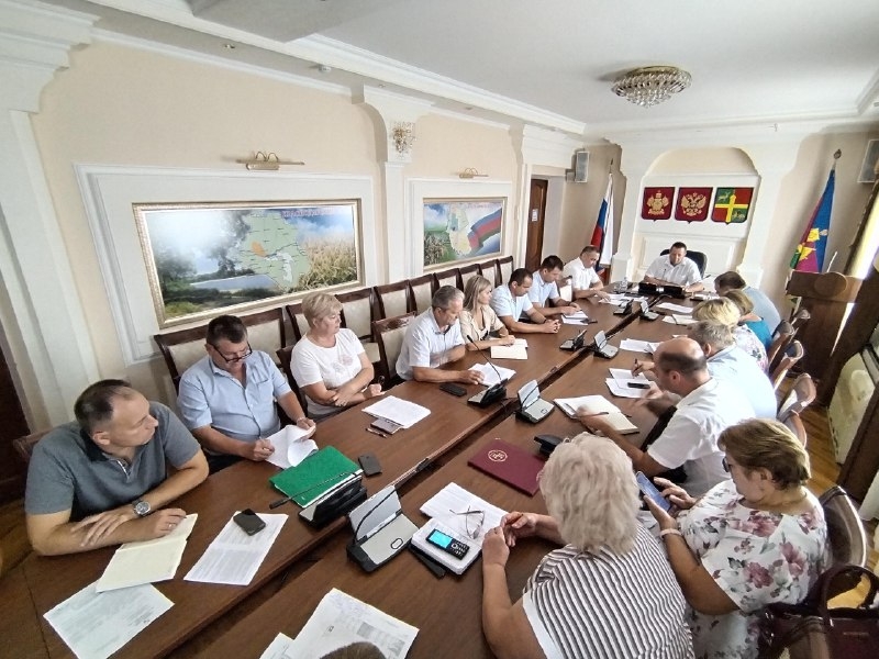 Подготовка к зиме продолжается