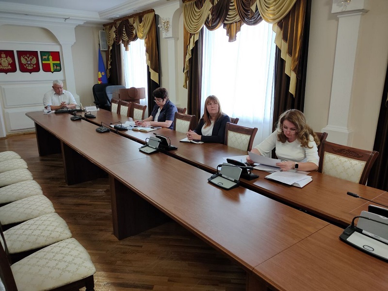 Первый заместитель главы района Николай Шумченко принял участие в расширенном совещании