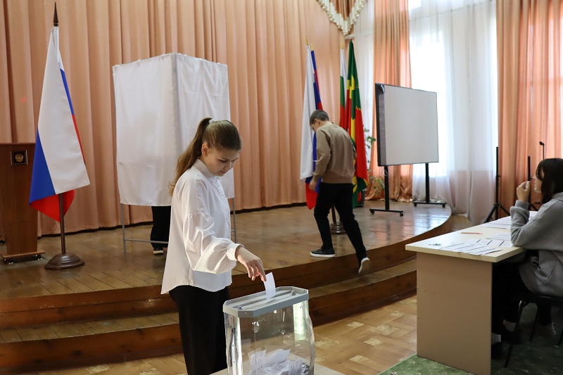 Выборы лидеров школьного ученического самоуправления 