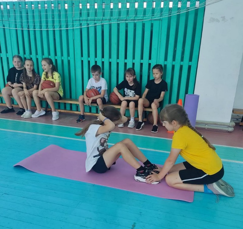 Нормативы Всероссийского физкультурно-спортивного комплекса «Готов к труду и обороне» сдали воспитанники спортивной школы им. А.И. Майстренко