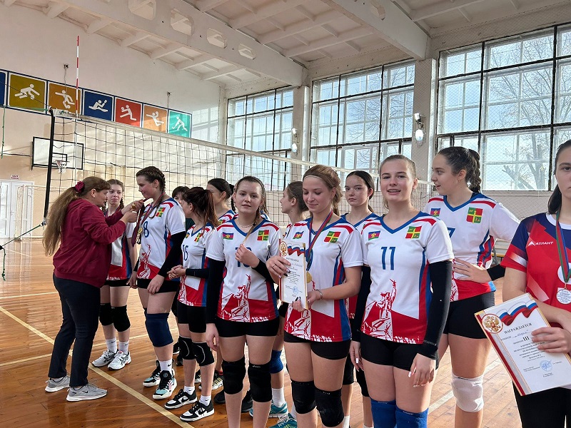 Наши – первые!