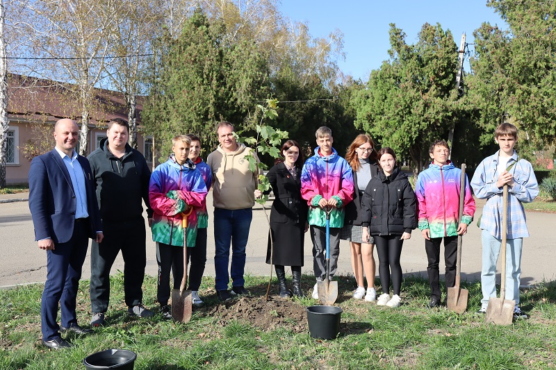 Экологическая акция «Посади дерево – сохрани природу!»