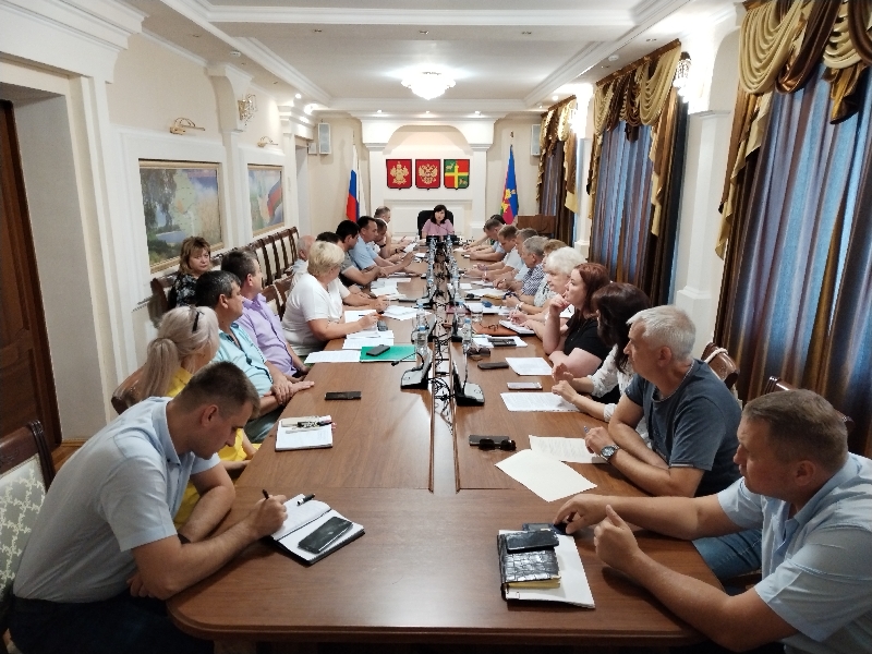 Подготовка к зиме продолжается